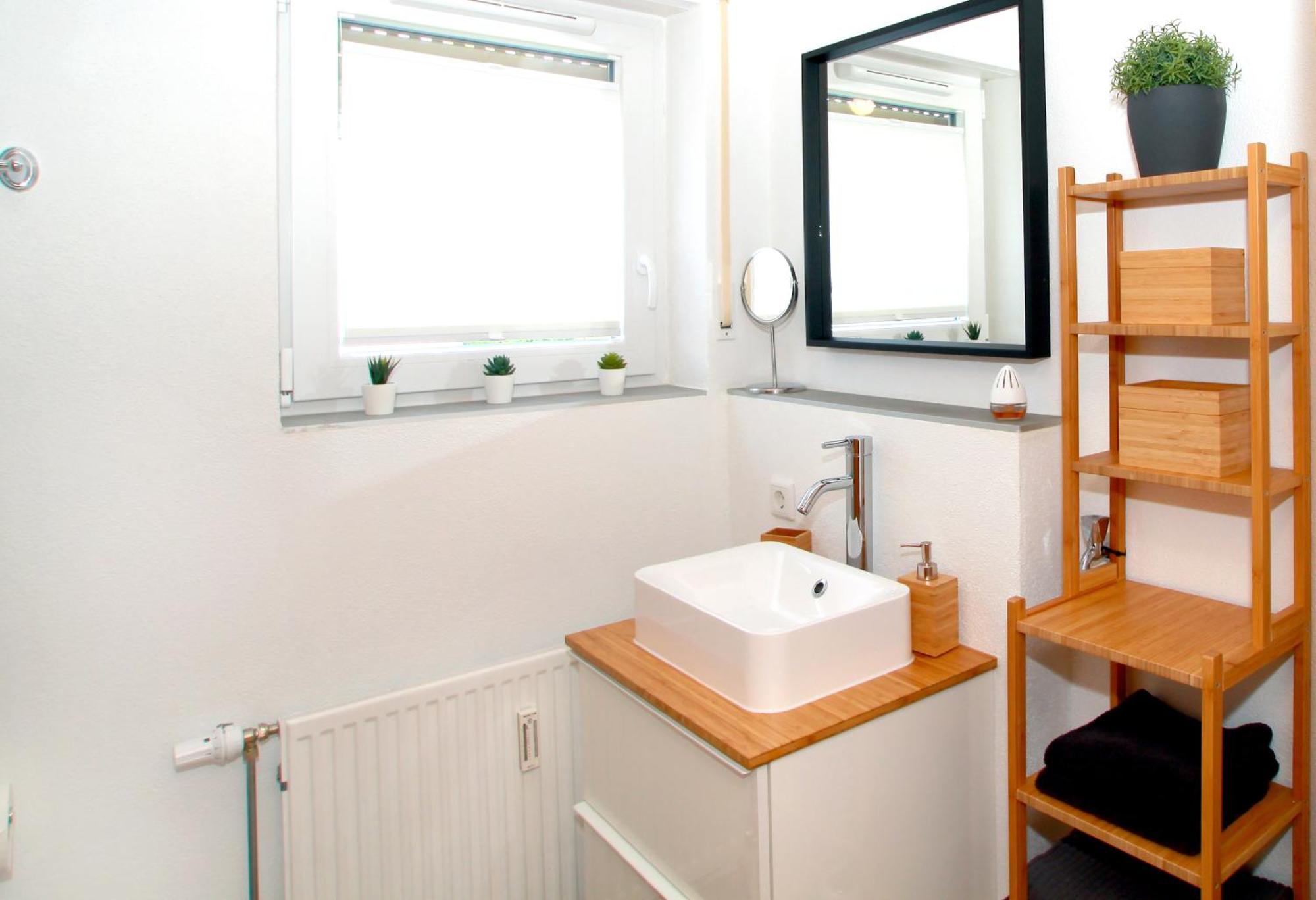 Ferienwohnung Mila Naehe Messe In ฟรีดริชส์ฮาเฟน ภายนอก รูปภาพ